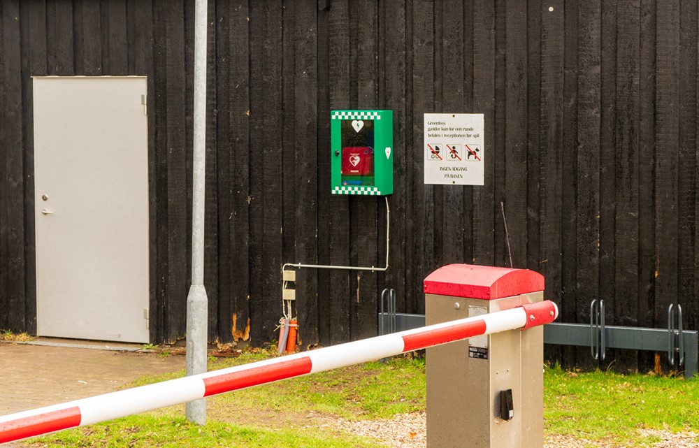 Hjertestarter ved klubhus